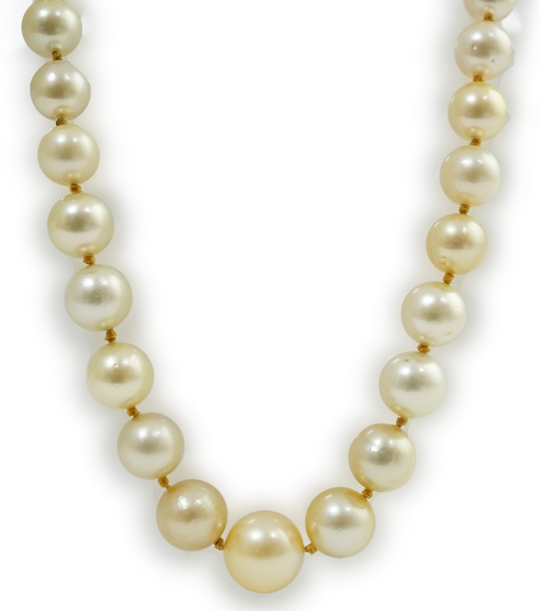 A single strand graduated South Sea pearl necklace, with platinum clasp